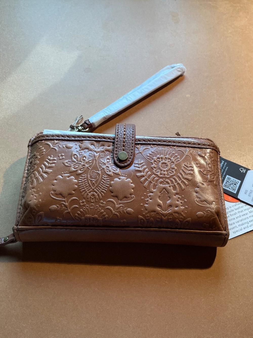 NWT The Sak Iris Crossbody Wallet/Wristlet in Tobacco Embossed Leather